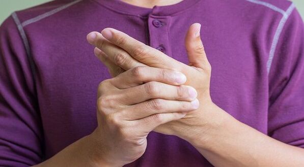 durere în articulațiile degetelor